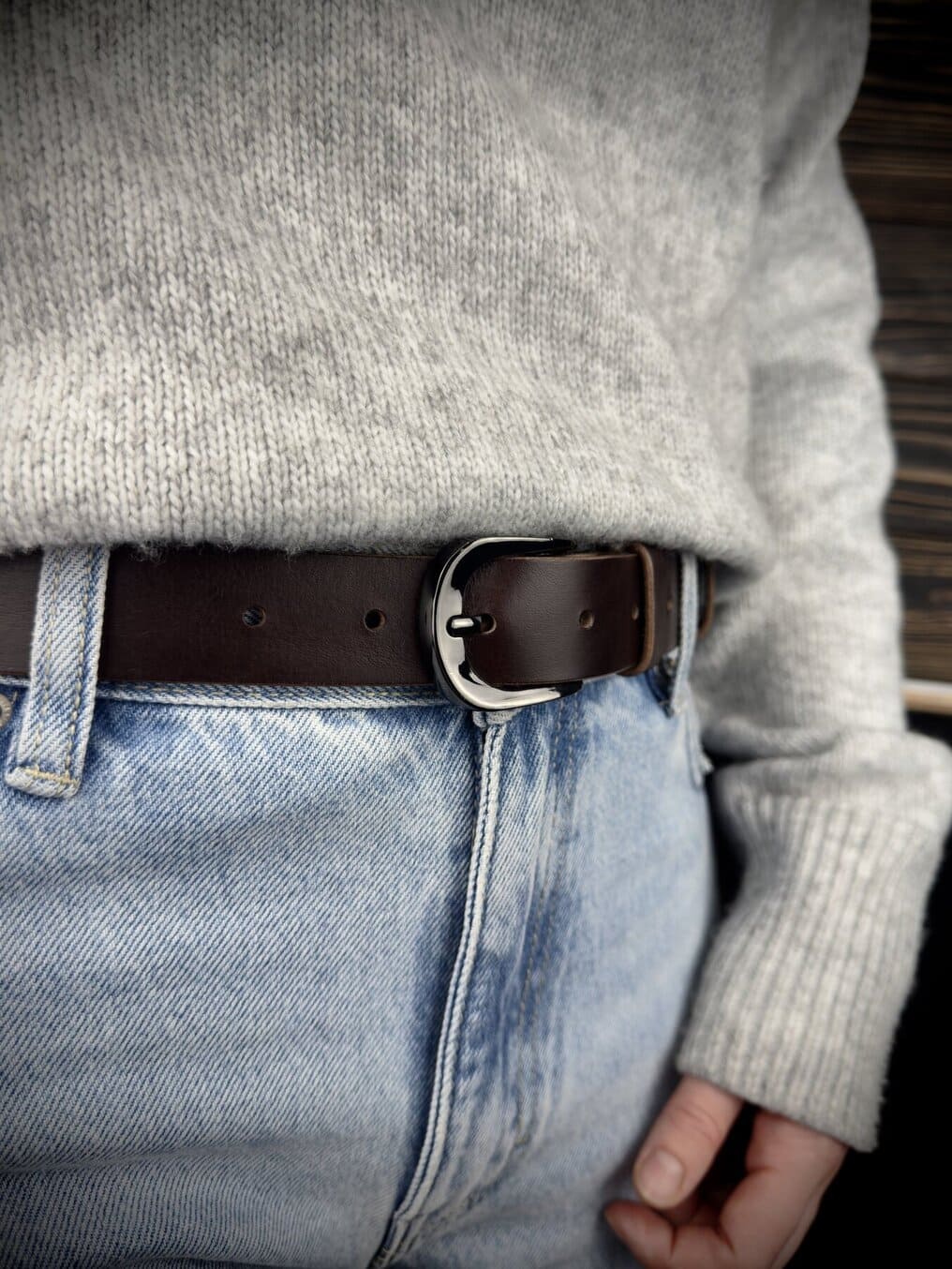 Жіночий шкіряний ремінь Charm Waist Belt - зображення 2 (Жіночий кожаный ремінь Charm Waist Belt - изображение 2)