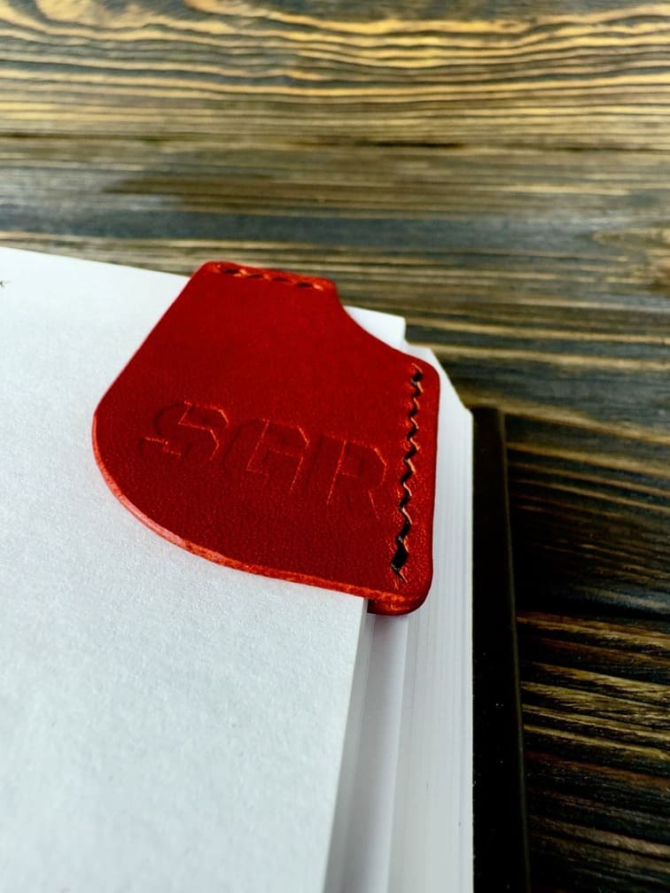 Шкіряна закладенка Storyline Saver - зображення 2 (Шкіряна закладенка Storyline Saver - изображение 2)